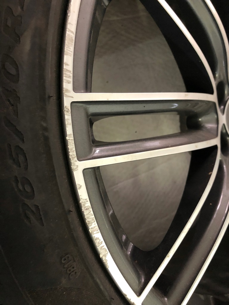 porsche macan turbo llanta + neumatico 95b601025dn
