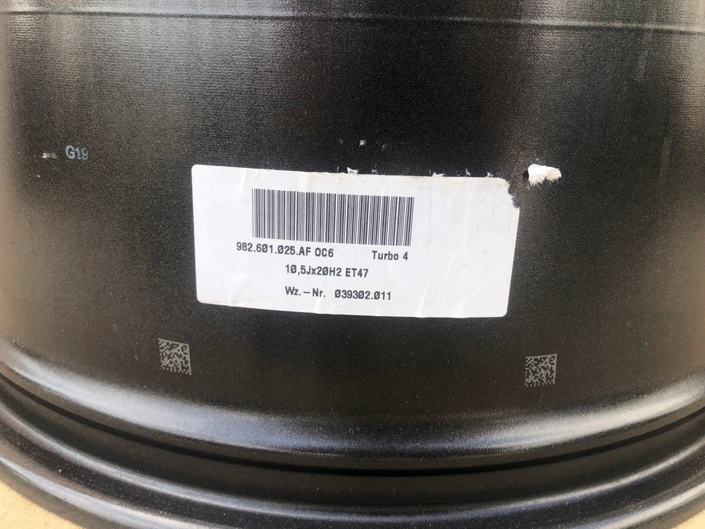 llanta trasera porsche boxter cayman 982