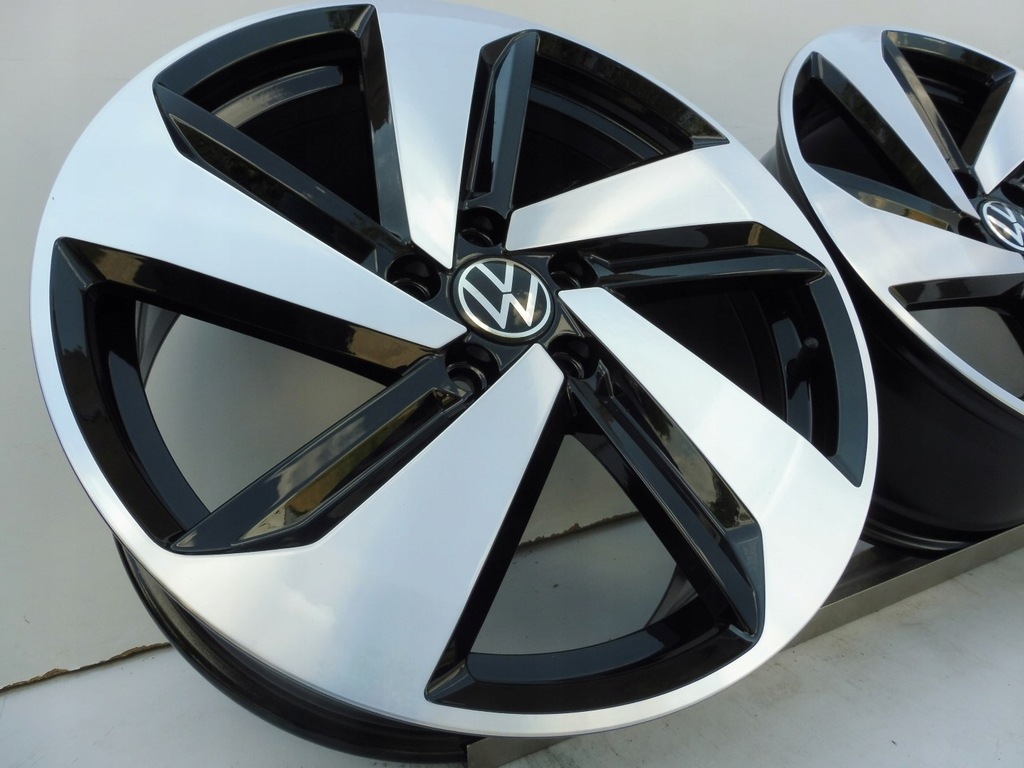 llantas vw golf vii,vi,gti,gtd,touran 5g0601025cn