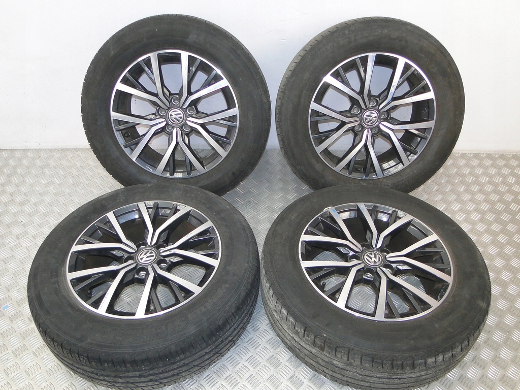 ruedas llantas neumaticos 215/65/17 vw tiguan 2 5na601025aa