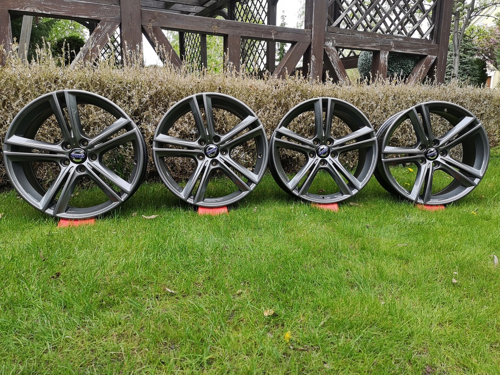 llantas volvo s90 c30 c70 s40 s70 8x18 et42 31362839