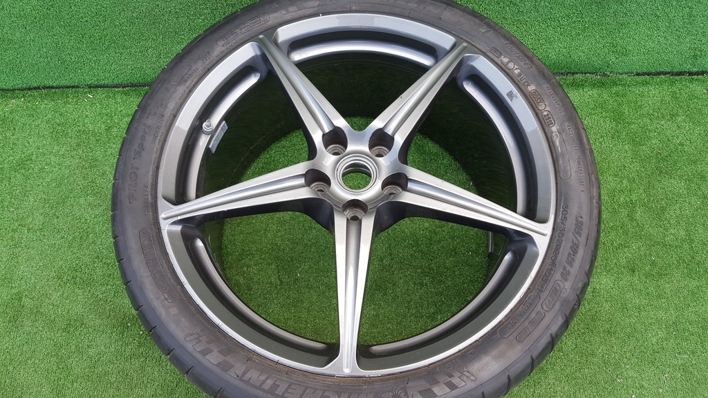 ferrari italia 458 10,5x20et58,5 md608 md609 md583