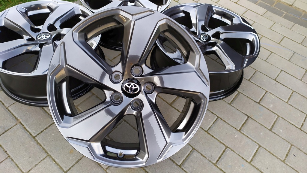 llantas toyota rav 4 iv v avensis iii 7x18 et35
