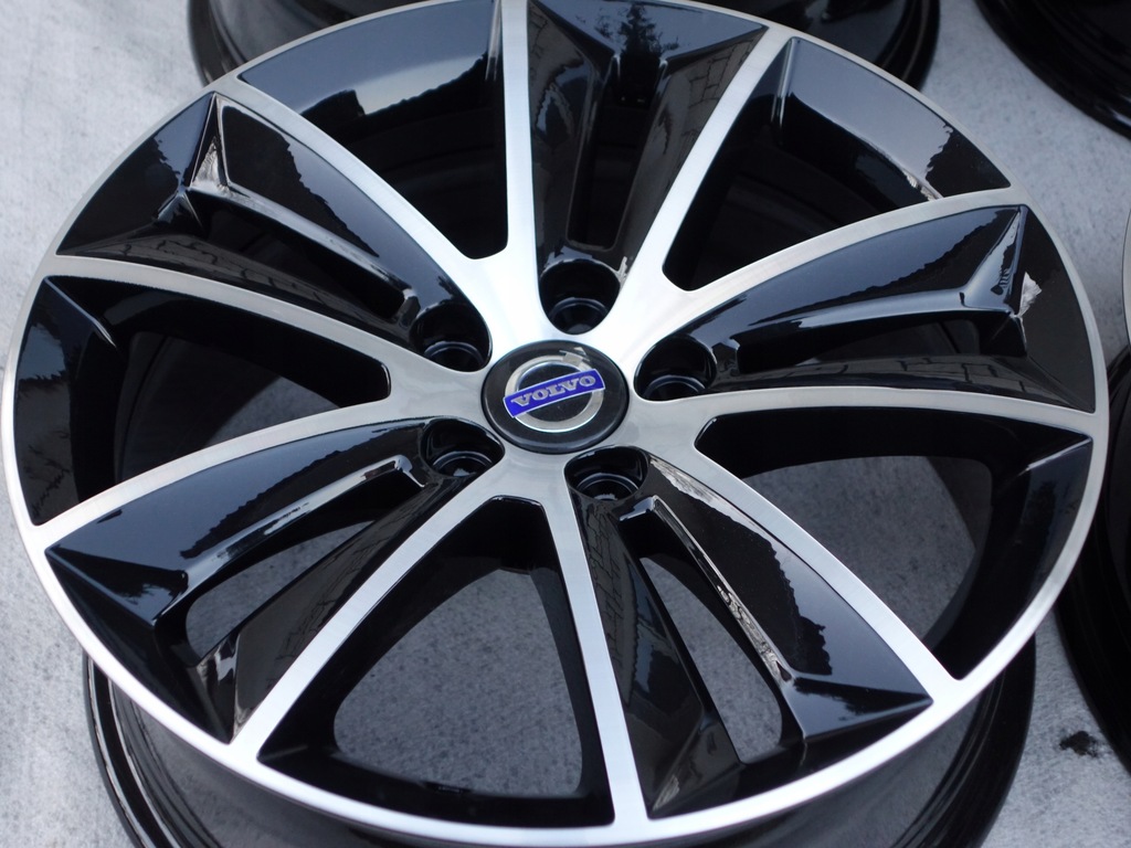 llantas volvo v60 cc xc40 v40 xc60 s60 17' r-designe