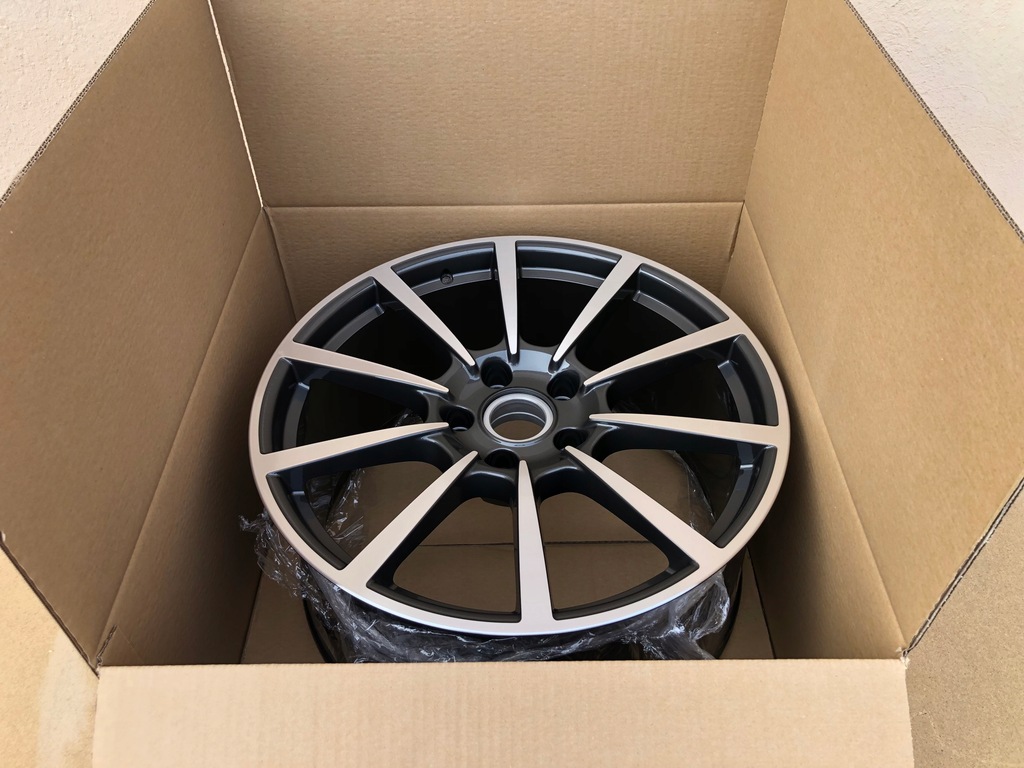 llanta porsche boxter cayman 982 idealna