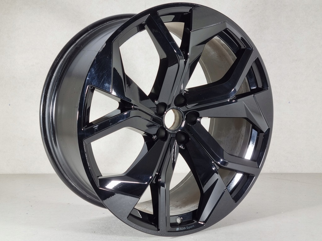 llanta audi llantas de aluminio q8 sq8 rsq8 4m8 10,5x23 et18
