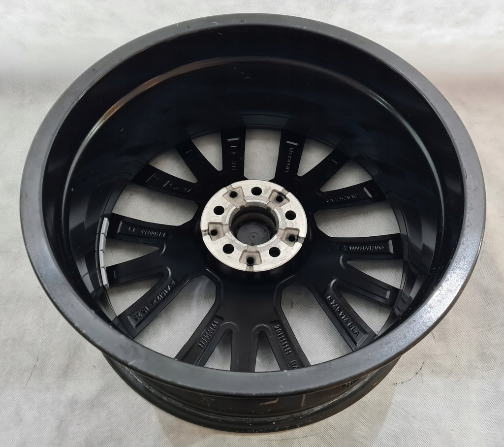 1x llanta bmw 7 g11 g12 8,5x20 is25 8745914 m817