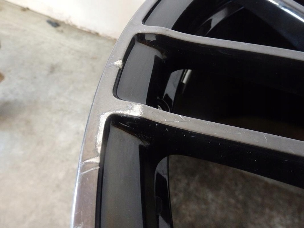 llanta de aluminio 20 mercedes w190 amg a1904011500