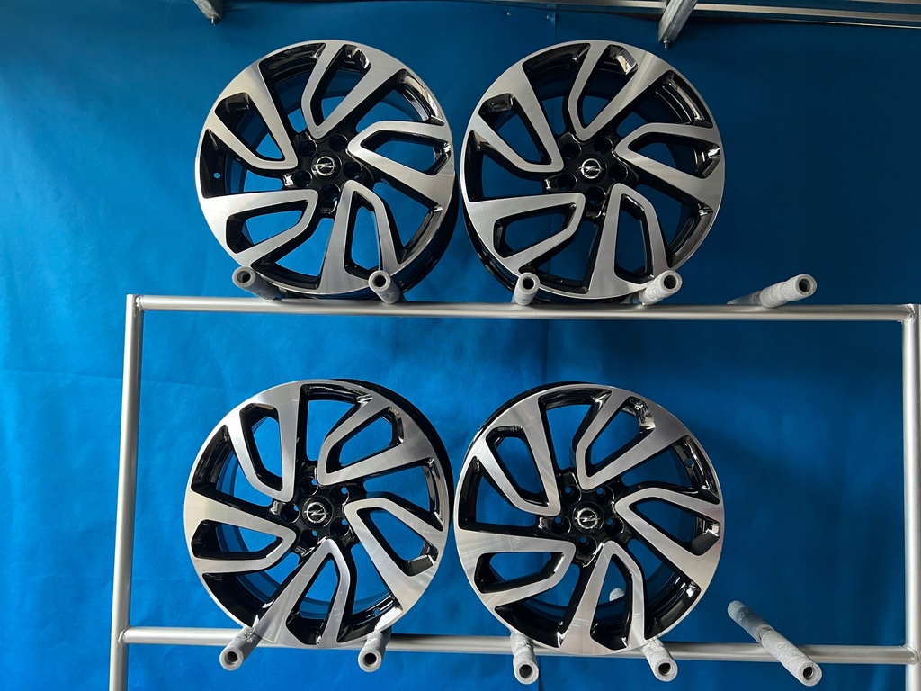 llantas  llanta de aluminio opel crossland x 19'' 5x108 et42 peugeot