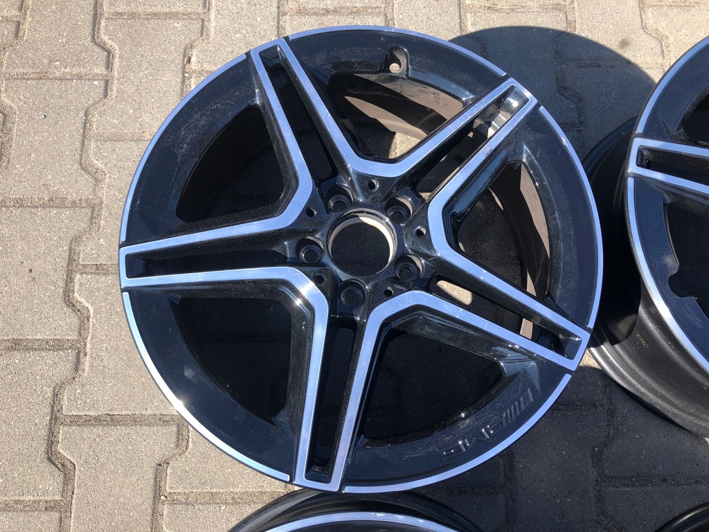 mercedes a177 1774011500 lote llantas 18 amg