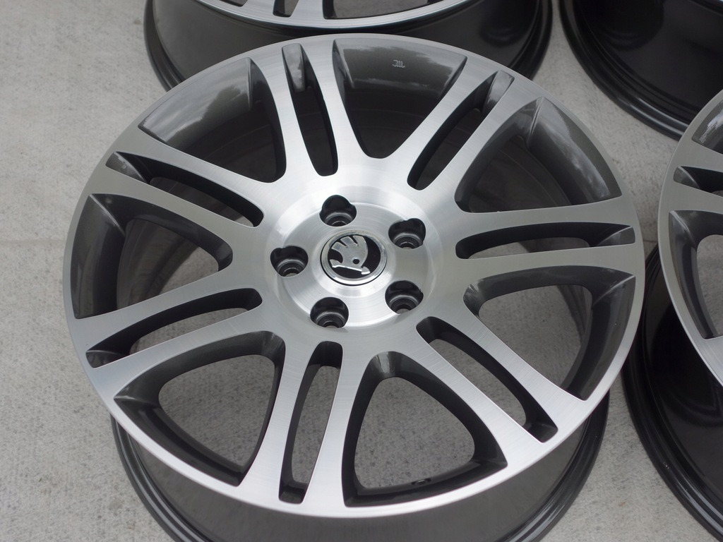 llantas skoda superb octavia rs kodiaq karq 18''