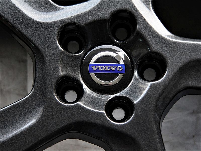 original volvo s60 v60 s80 xc60 xc70 17 n17.23