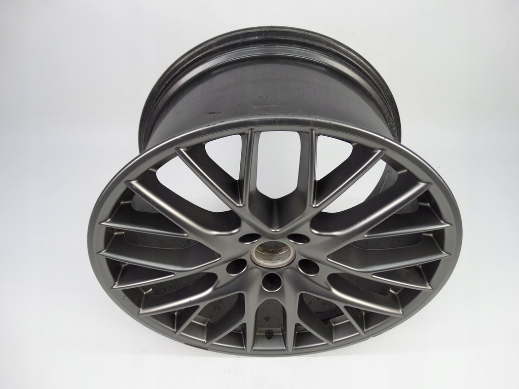 porsche panamera 971 llanta 21  pulgadas 971601025k trasera 
