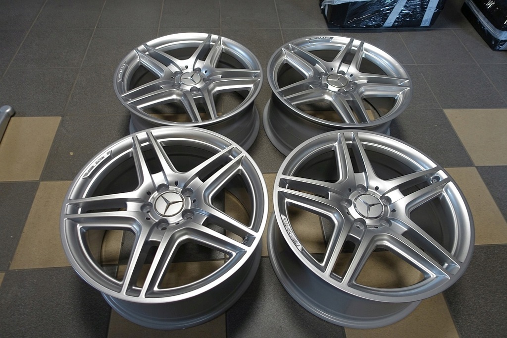 mercedes w204 llantas 18 4 unidades c-clase amg w207 c63