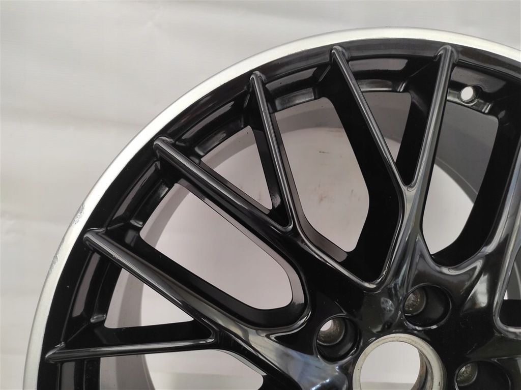 llanta porsche panamera ii 971 21  pulgadas 9,5j et71