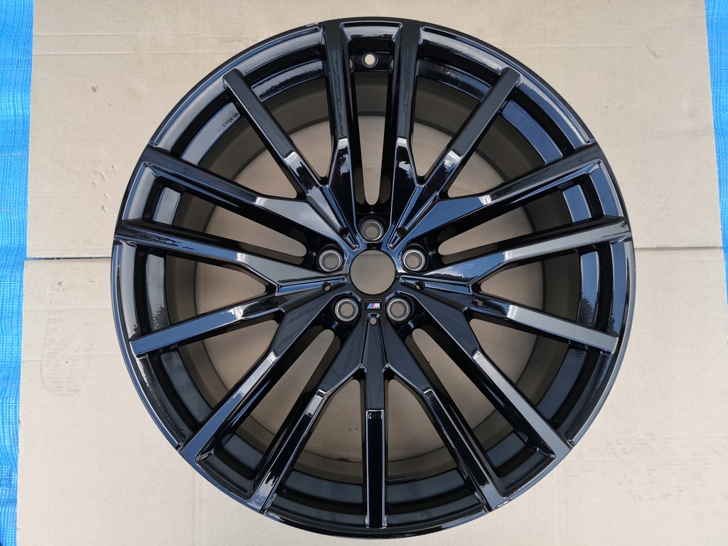 llanta bmw x5 g05 x6 g06 m  paquete 22'' 9.5jx22 et37
