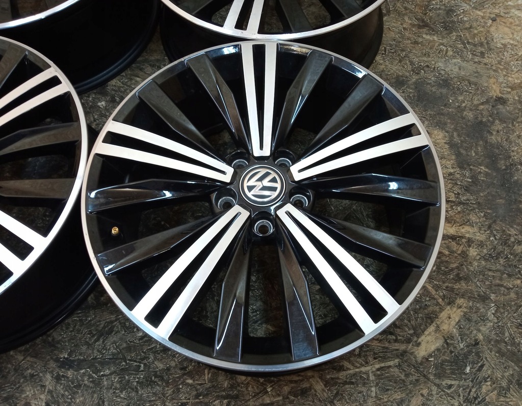 llantas 18” de aluminio  lote vw tiguan ii 5n