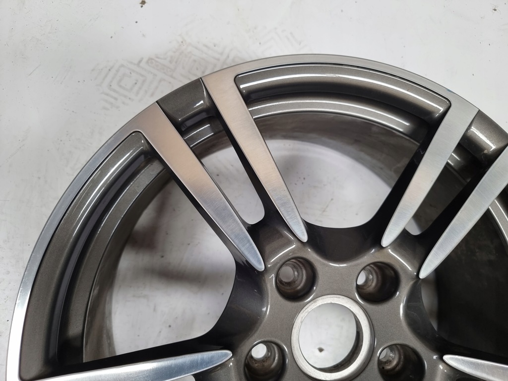 llanta  llanta de aluminio porsche 997 911 8x19et57 5x130 f86