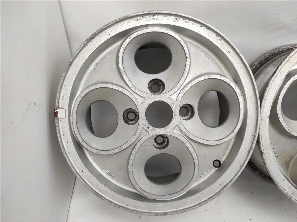 llantas ford escort xr3i 14  pulgadas 5.5j et41.4 81ab-db
