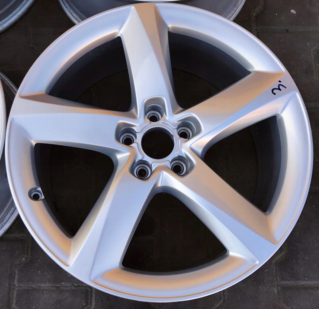 llantas  llanta de aluminio oryg audi a8 a6 a4 a5 q5 9x19 4h0