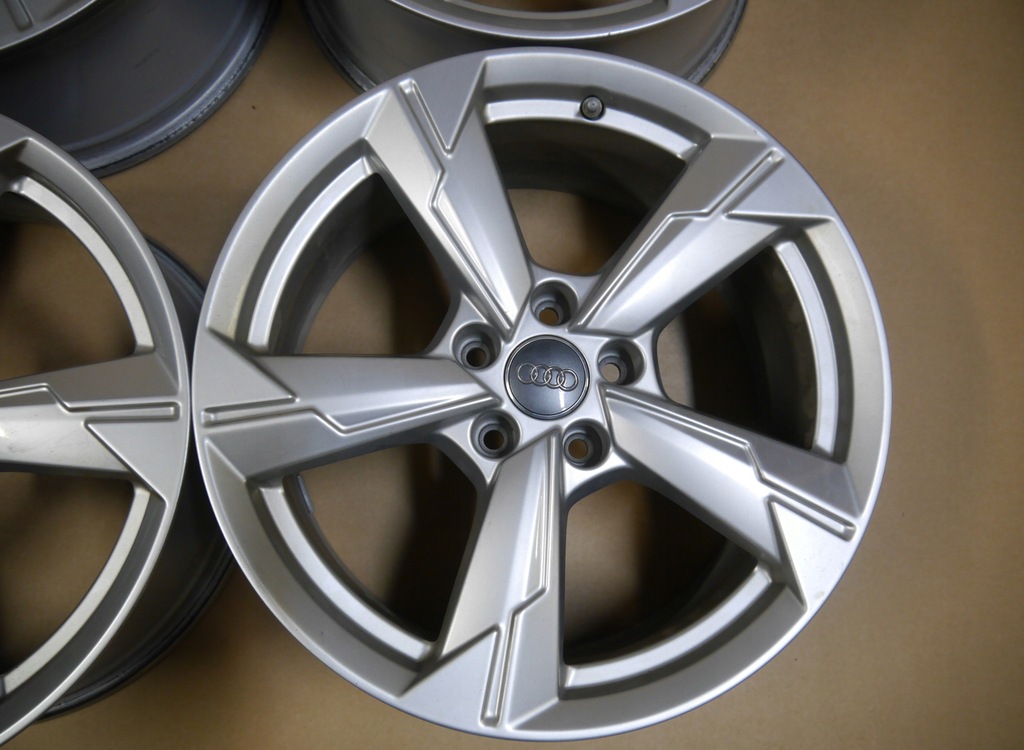 audi a6 c8 llantas 8x18et39 4k0601025d