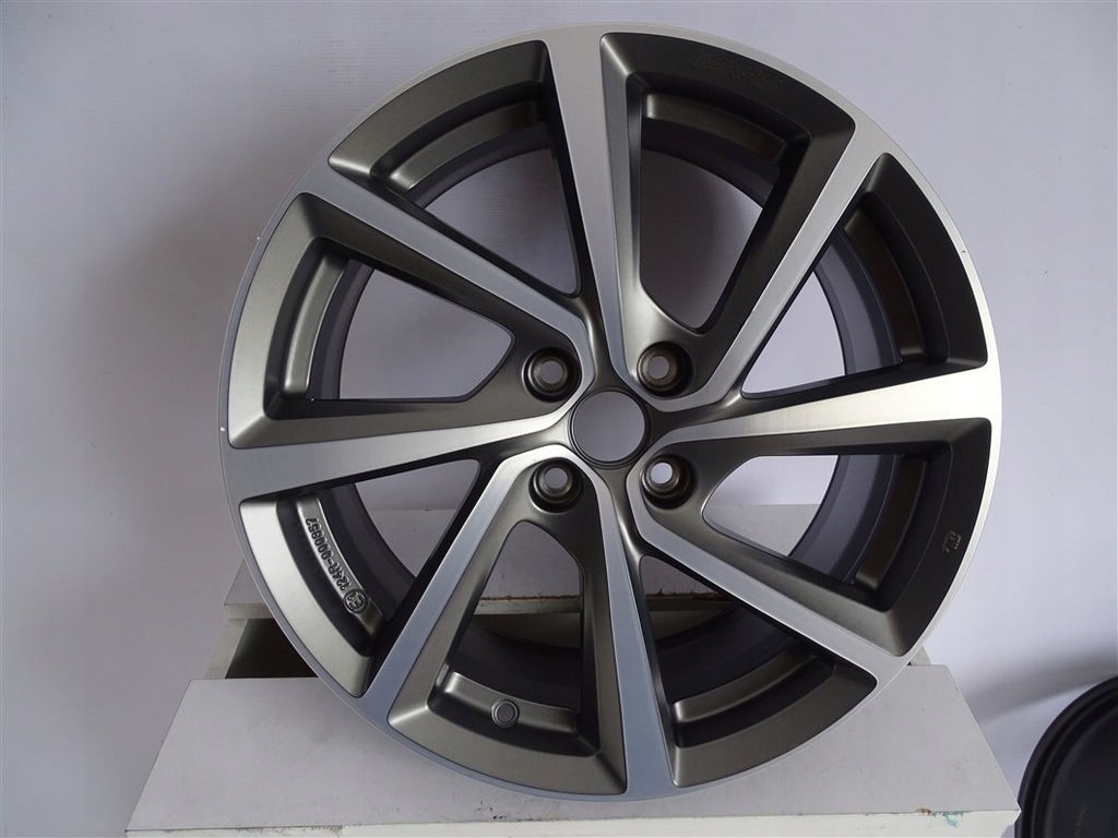 llantas mazda mx5 mx-5 17  pulgadas 7j et45 na1p-v3-810