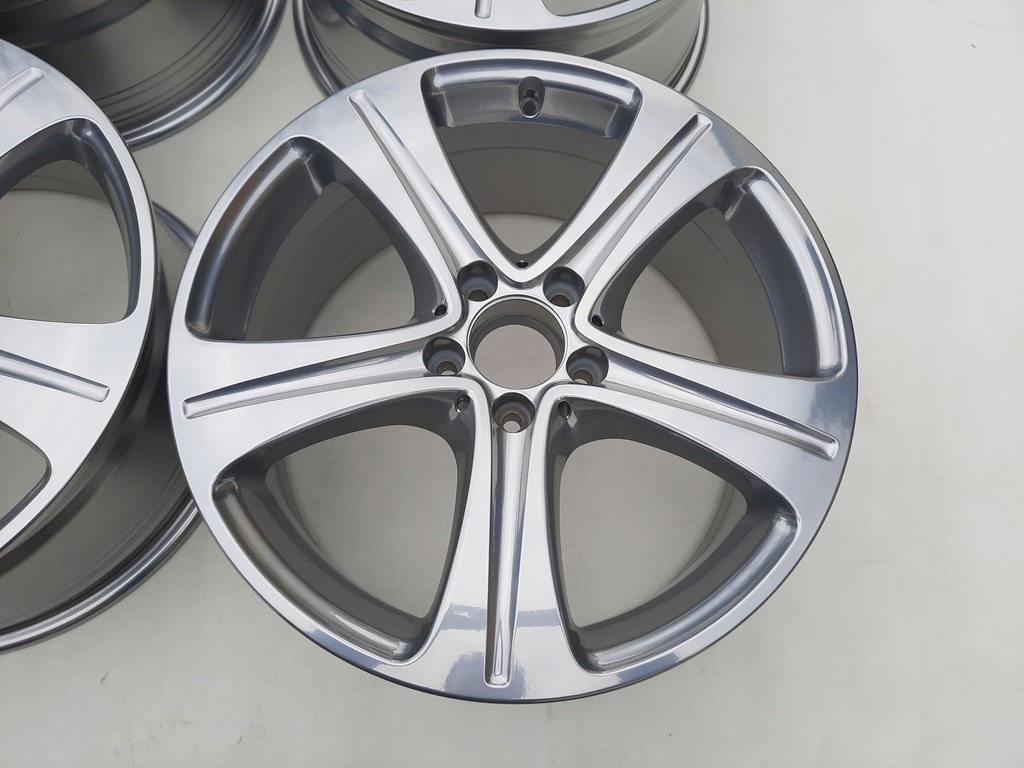 oryg. mercedes e-clase 213 a213 c clase gla glc 18