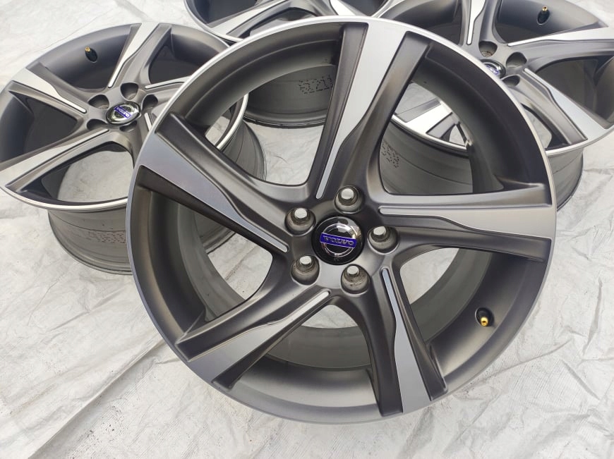 llantas de aluminio  18  pulgadas volvo s60 v60 s40 v40