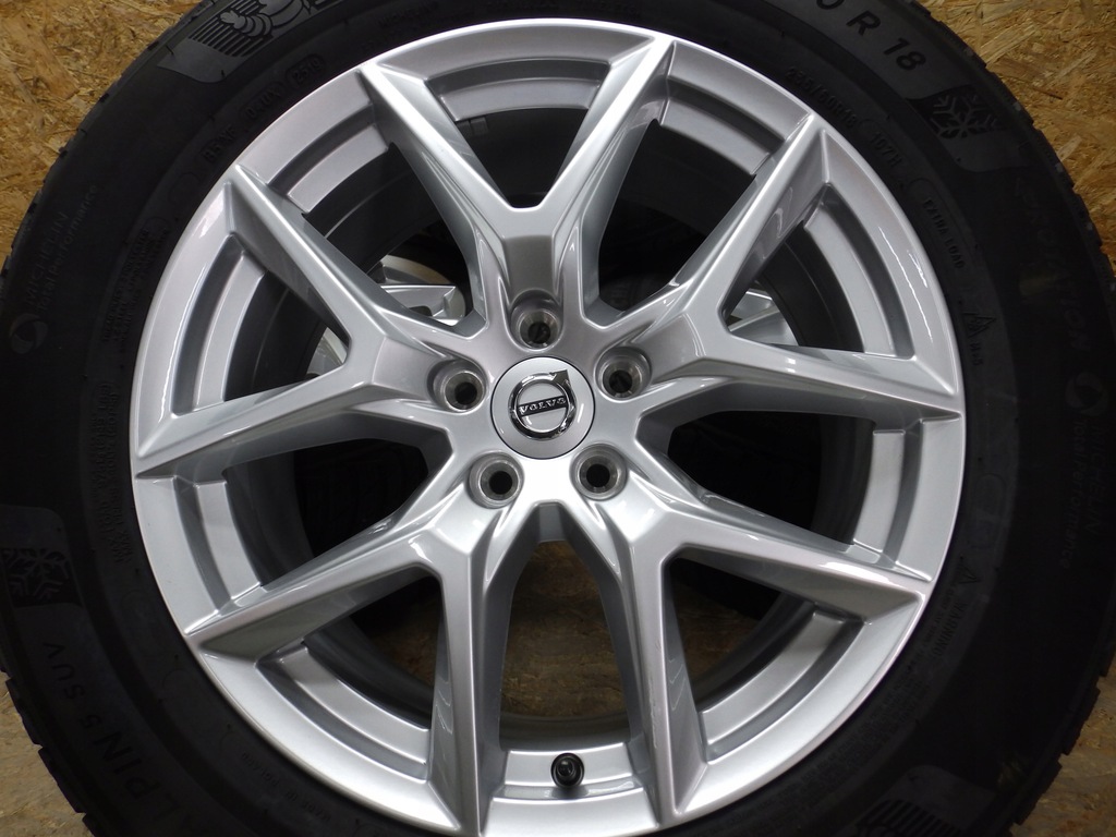 llantas volvo xc60 7.5jx18h2 et 50.5 5x108