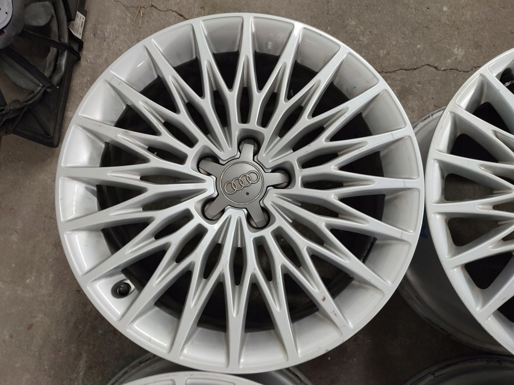 audi a3 8v llantas de aluminio  18 8v0601025ae