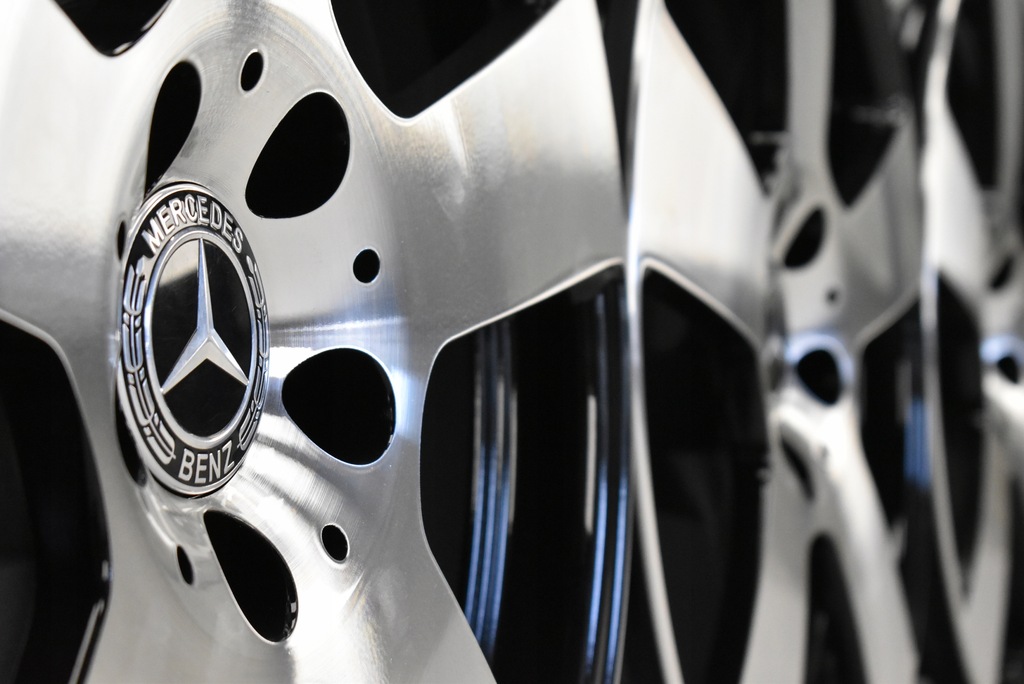 llantas mercedes e c clase 8,5x18 9x18 a2124011402