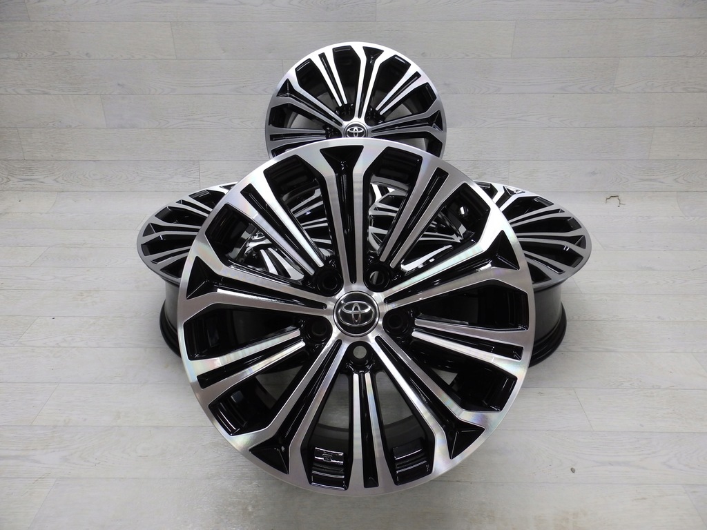 llantas toyota corolla xii e21 17x7.5j et40 5x114.3