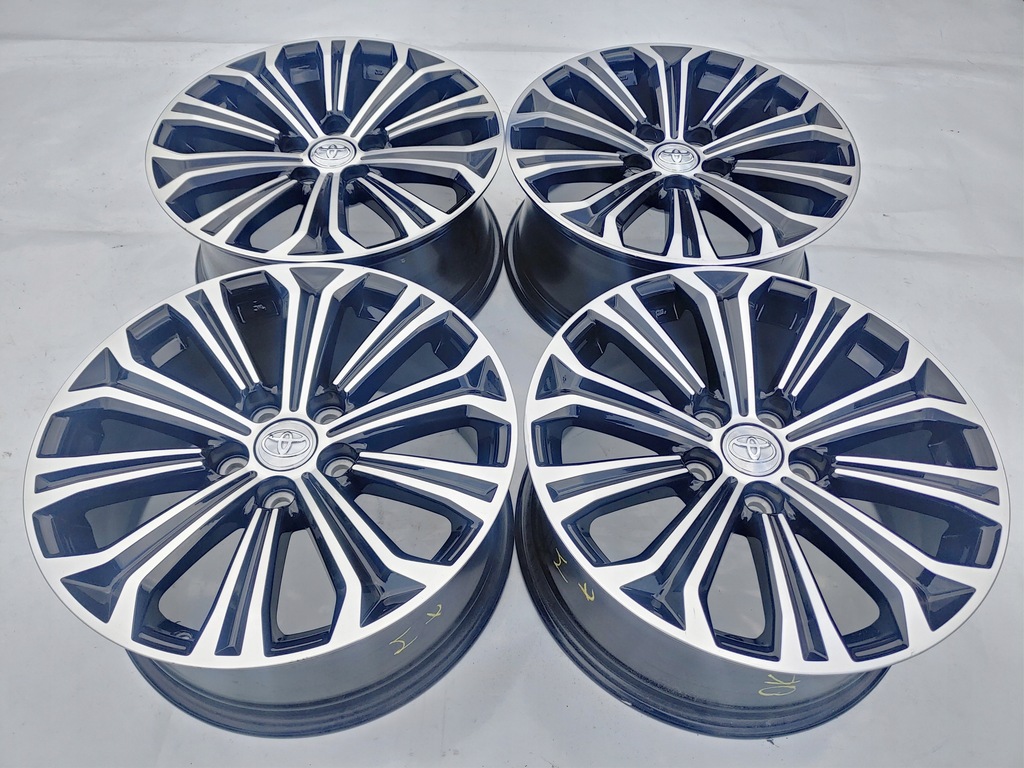 llantas toyota corolla e21 auris 17 original