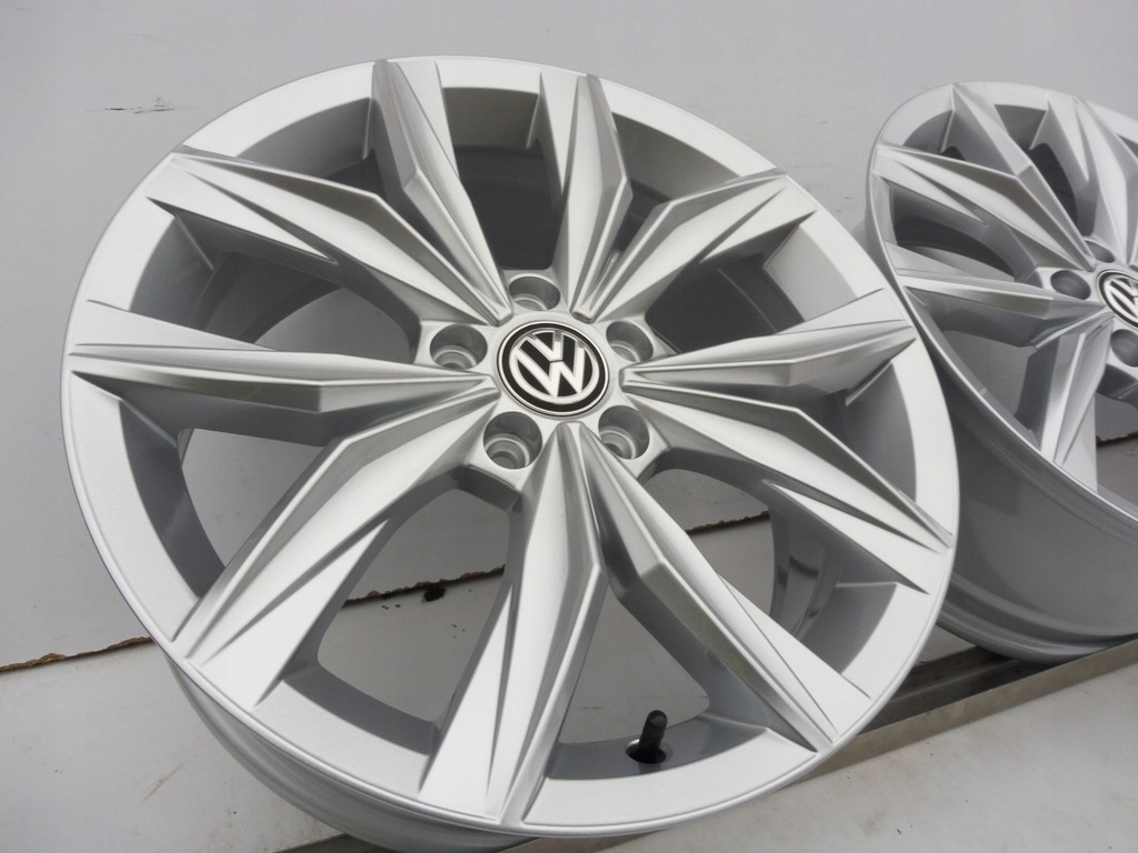 llantas vw tiguan 5na601025b
