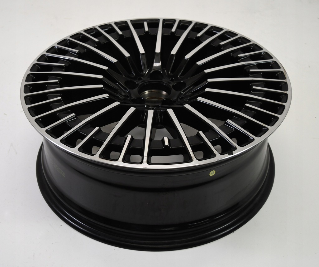 mercedes eqc w293 amg llanta a22934011000 21  pulgadas