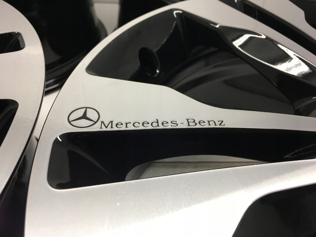 llantas 18 mercedes a clase v clase 447 7.5 et52 oem