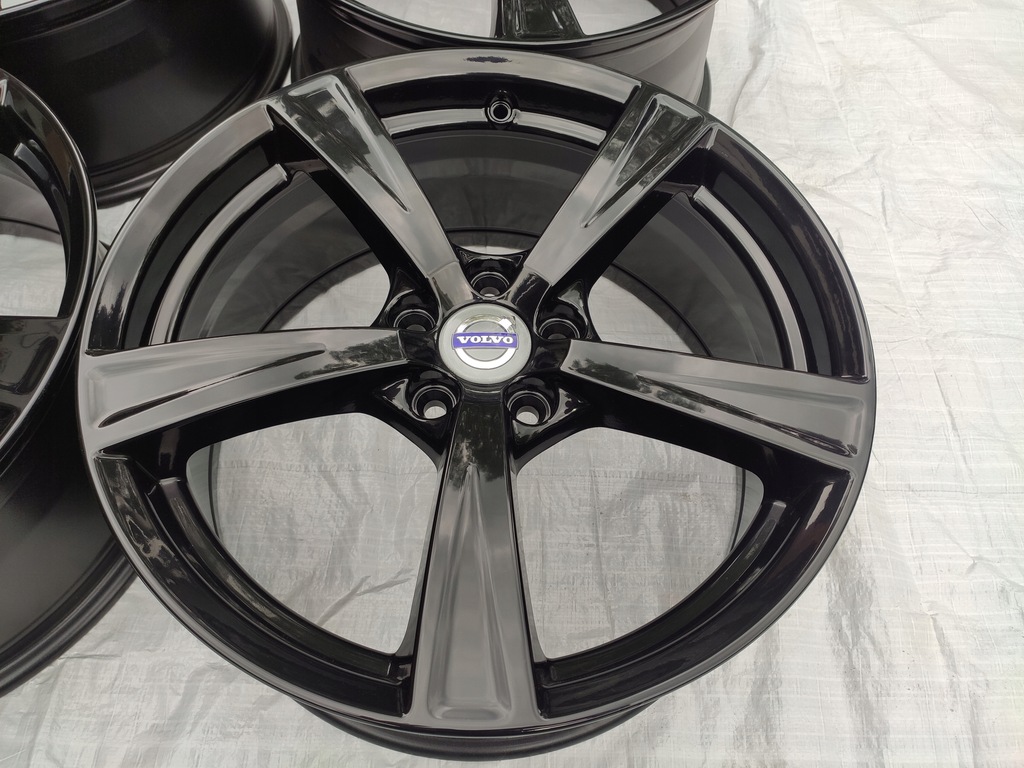 llantas de aluminio  volvo xc90 ii original   !