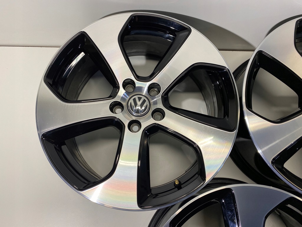 llantas 18 vw golf gti 7,5x18 et49 5x112 5g0601025as