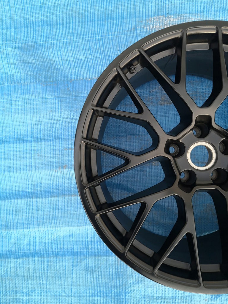 llanta porsche macan 95b 20" 10jx20 et19 rs