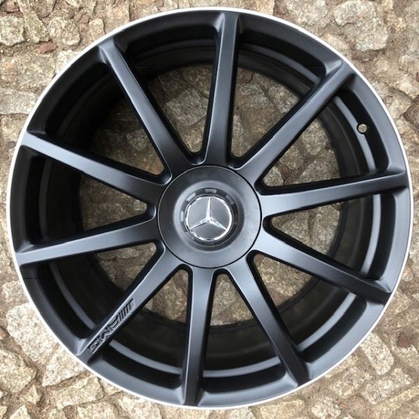 llanta mercedes s 222,s 217 63amg 20''