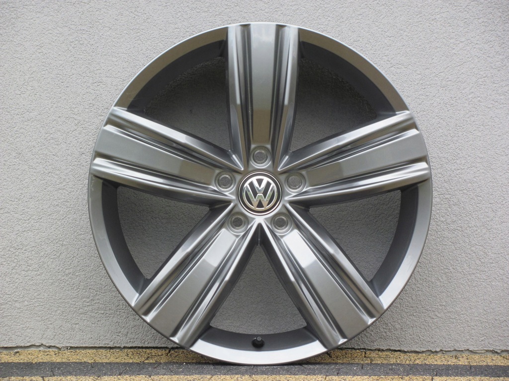 llantas vw oe 7j" x 19"h2 5x112 et 43