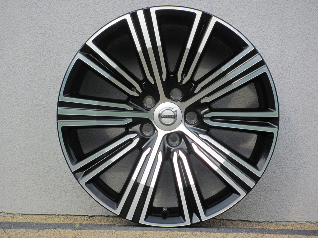 llantas org. volvo r design 5x108 et 42 inscription