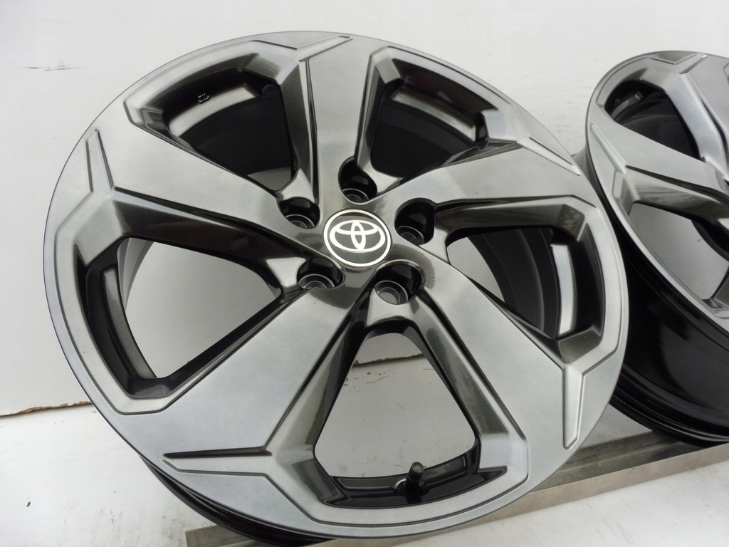 llantas toyota rav-4