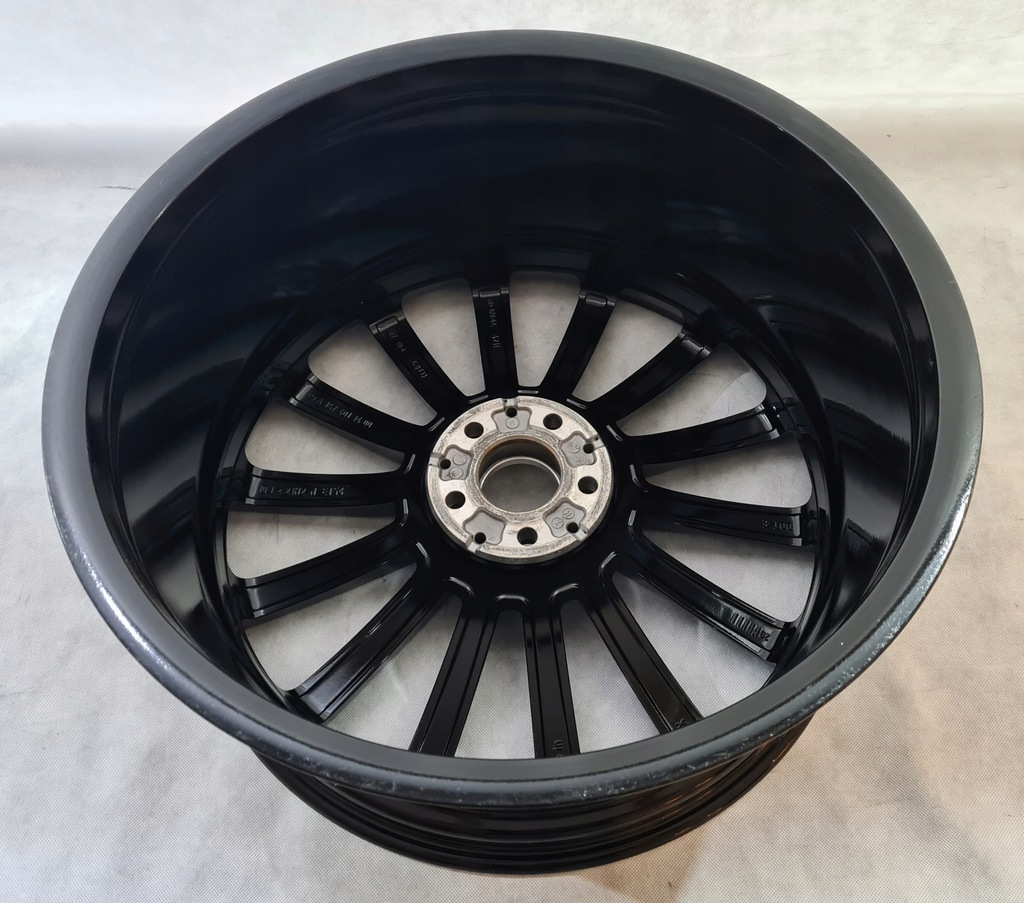 llanta mercedes amg gle glc a1674013400 10x21 et54