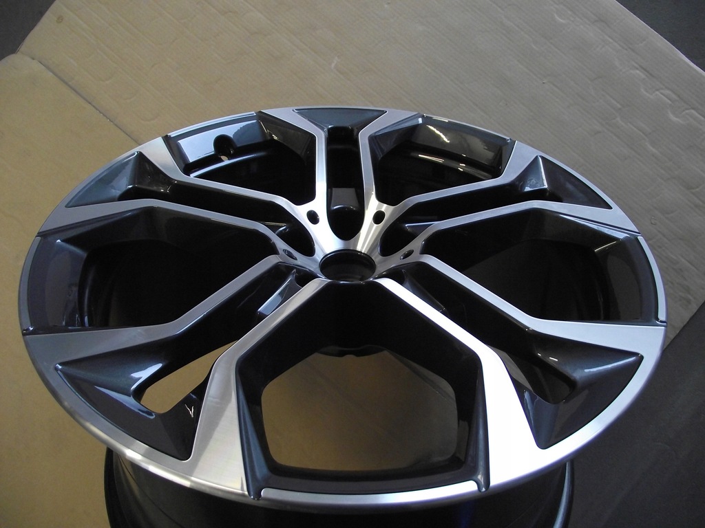llanta 21 bmw x5 x6 g05 g06 10.5 x 21 et 43 wz- 774