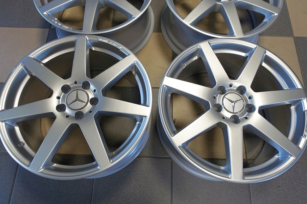 mercedes w204 llantas 18 4 unidades c-clase amg w207 w212