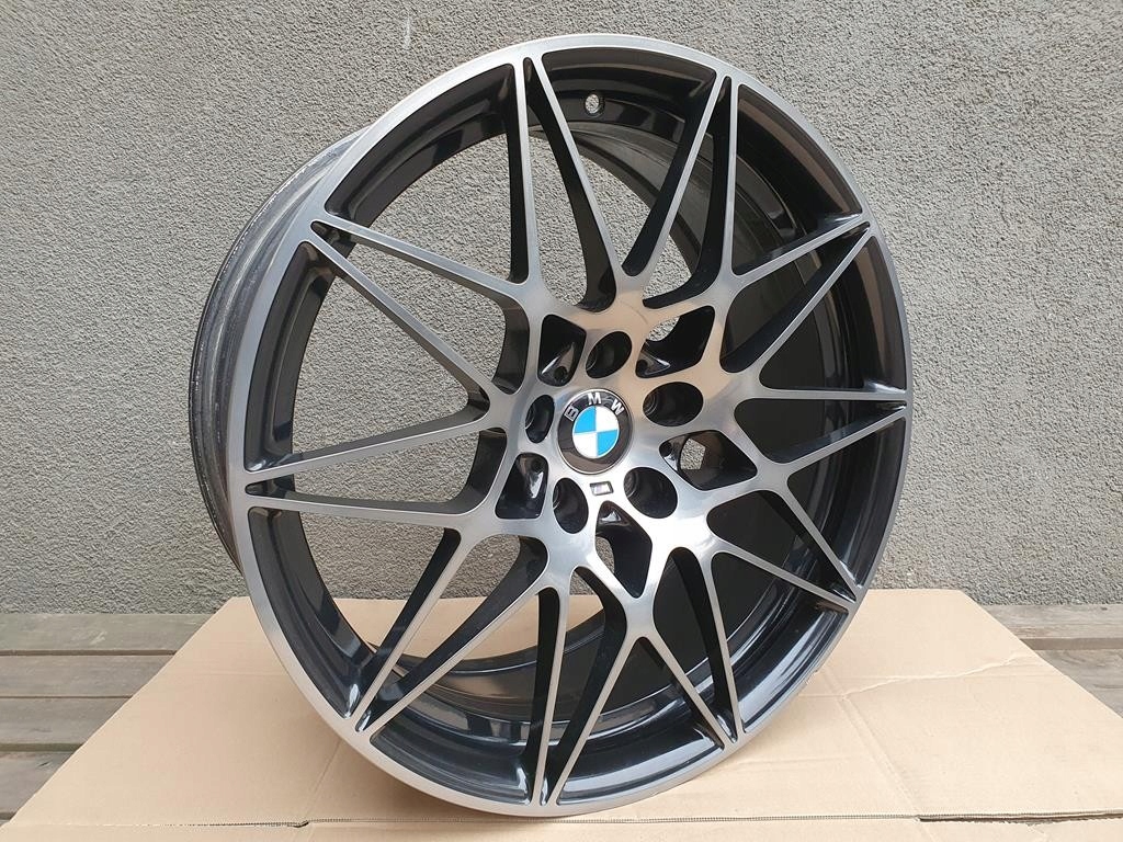 original llanta 20 pulgadas bmw m3 m4 8090192bla et29