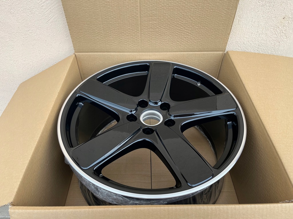 llanta porsche cayenne 7p5