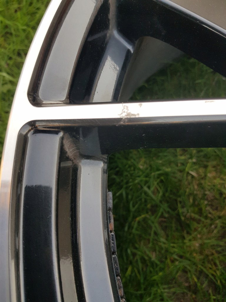 llanta q8 4m8601025q