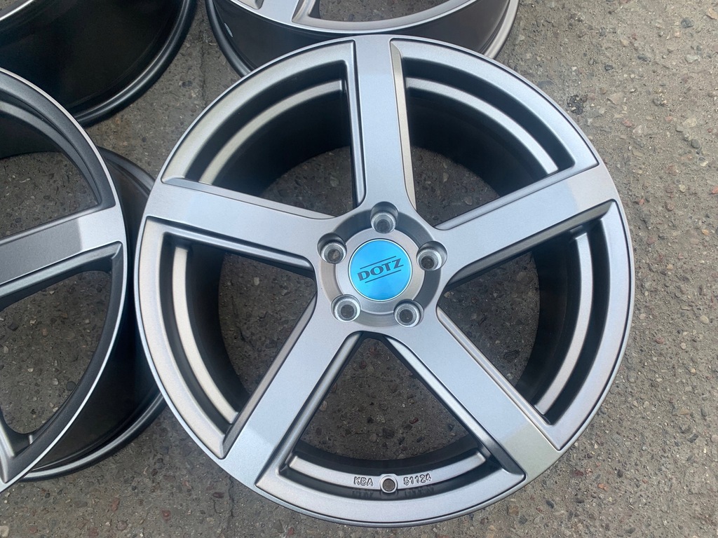 4x llantas dotz cp5 graphite 18''x8,5 roz 5x112 et45